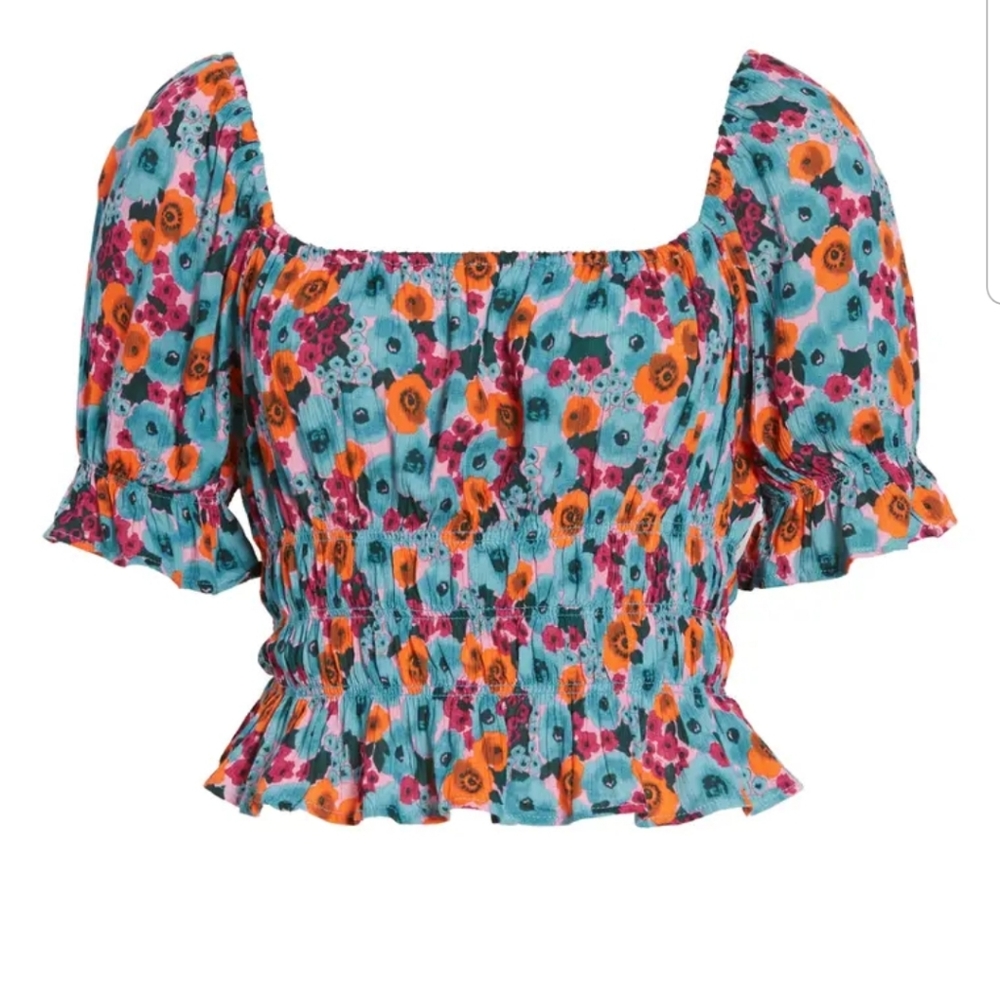 🆕️ALL IN FAVOUR-FLORAL CROP TOP